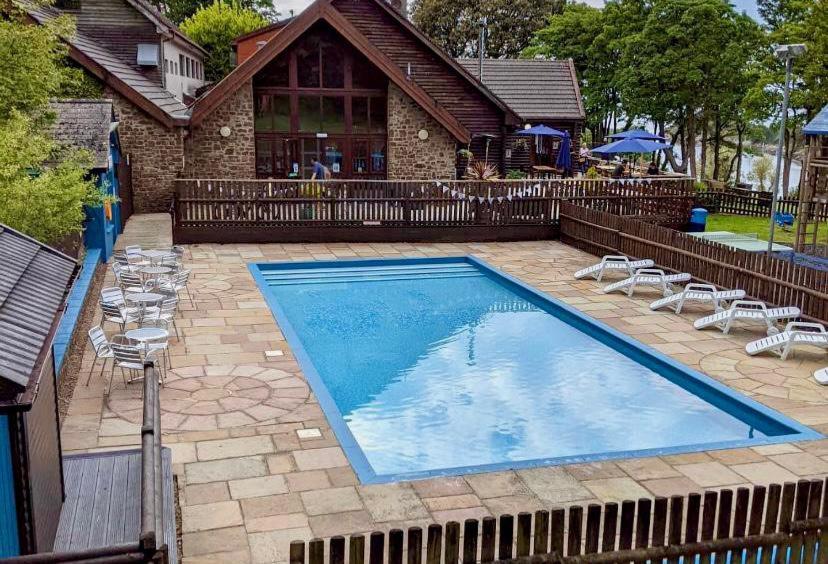 Watermouth Lodges 伊尔弗勒科姆 外观 照片