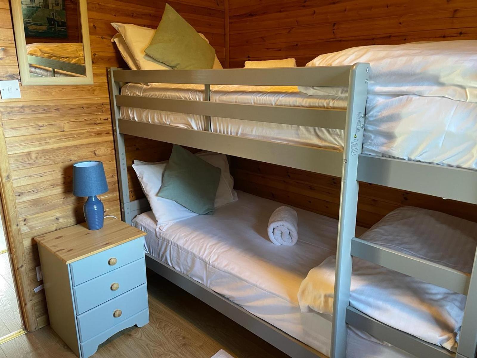 Watermouth Lodges 伊尔弗勒科姆 客房 照片